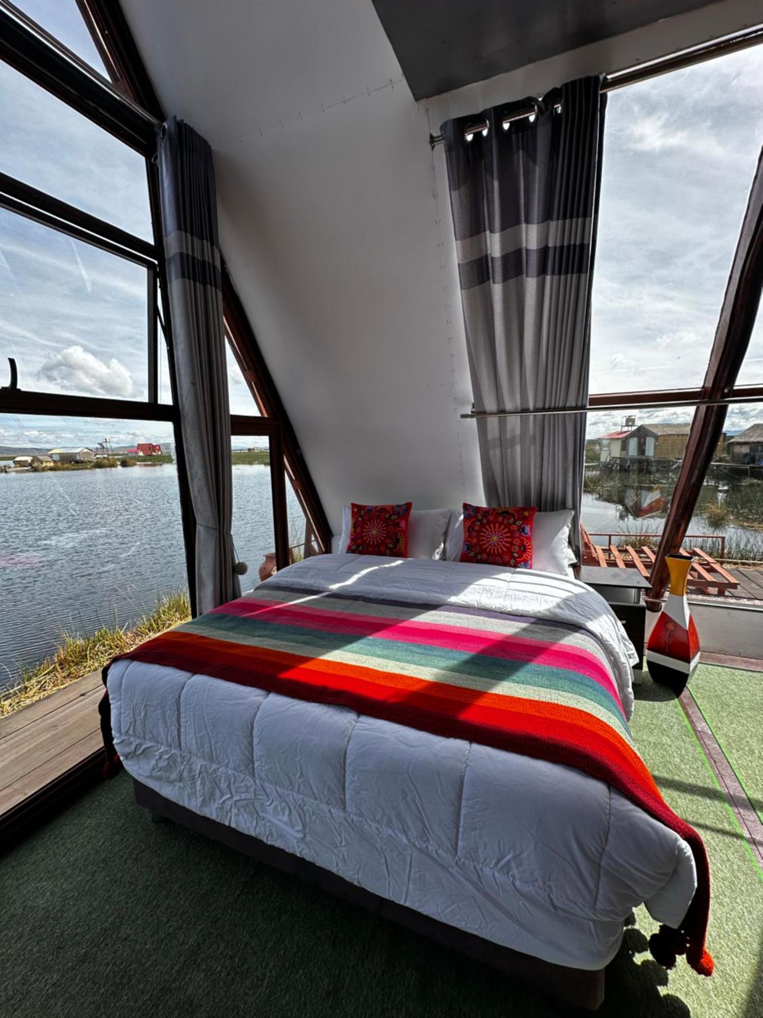 Uros Waliski Lodge 푸노 외부 사진