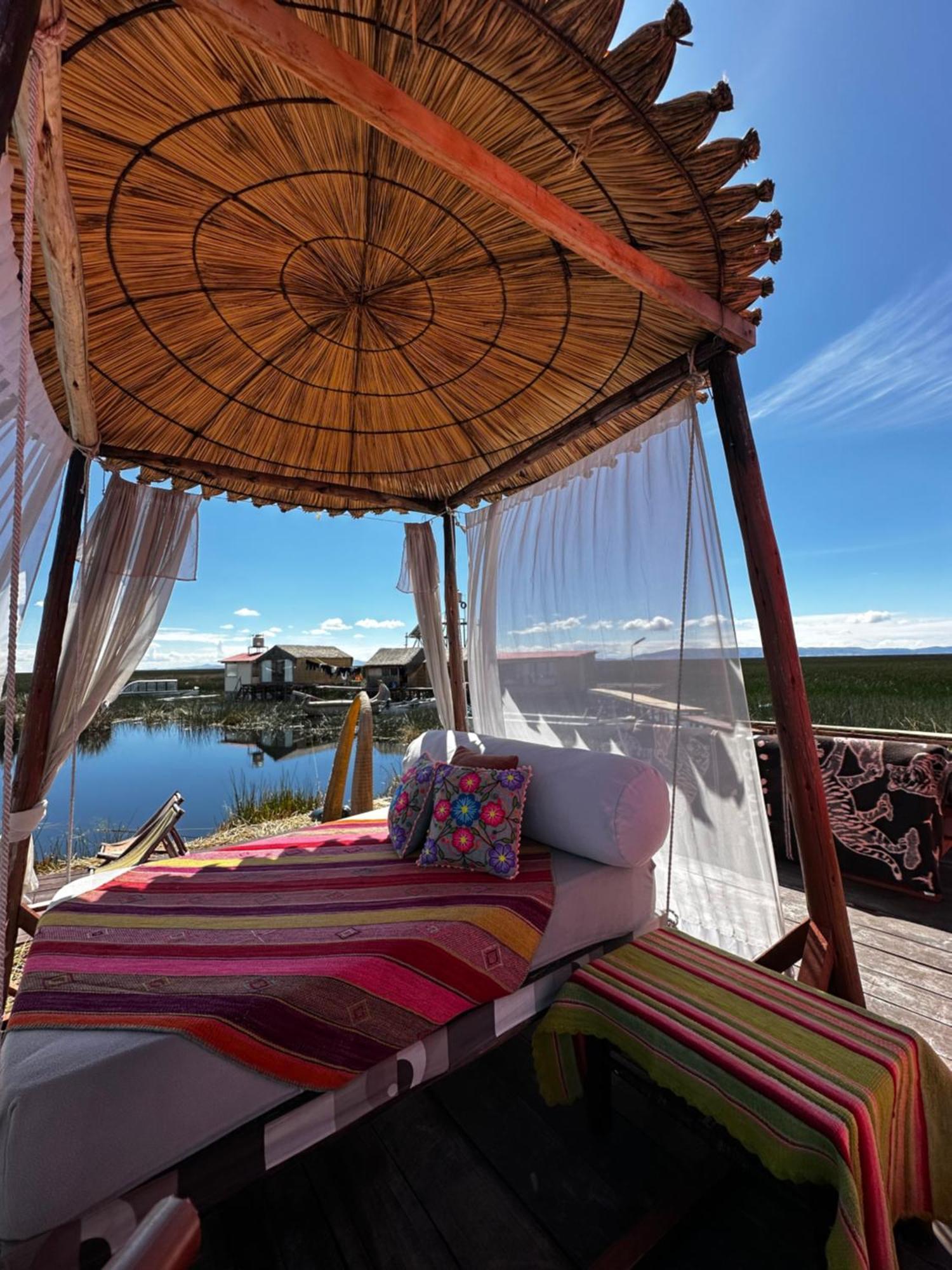 Uros Waliski Lodge 푸노 외부 사진