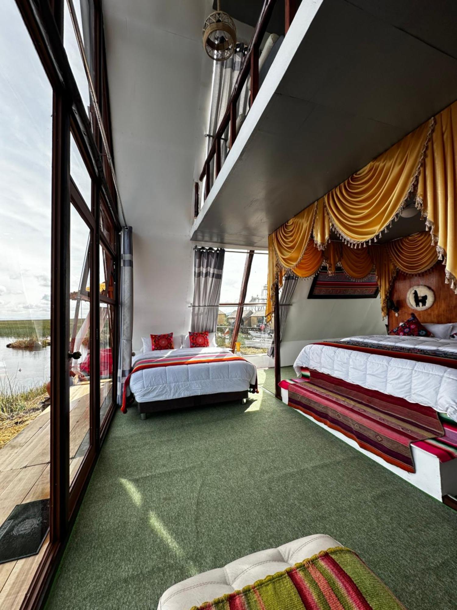Uros Waliski Lodge 푸노 외부 사진