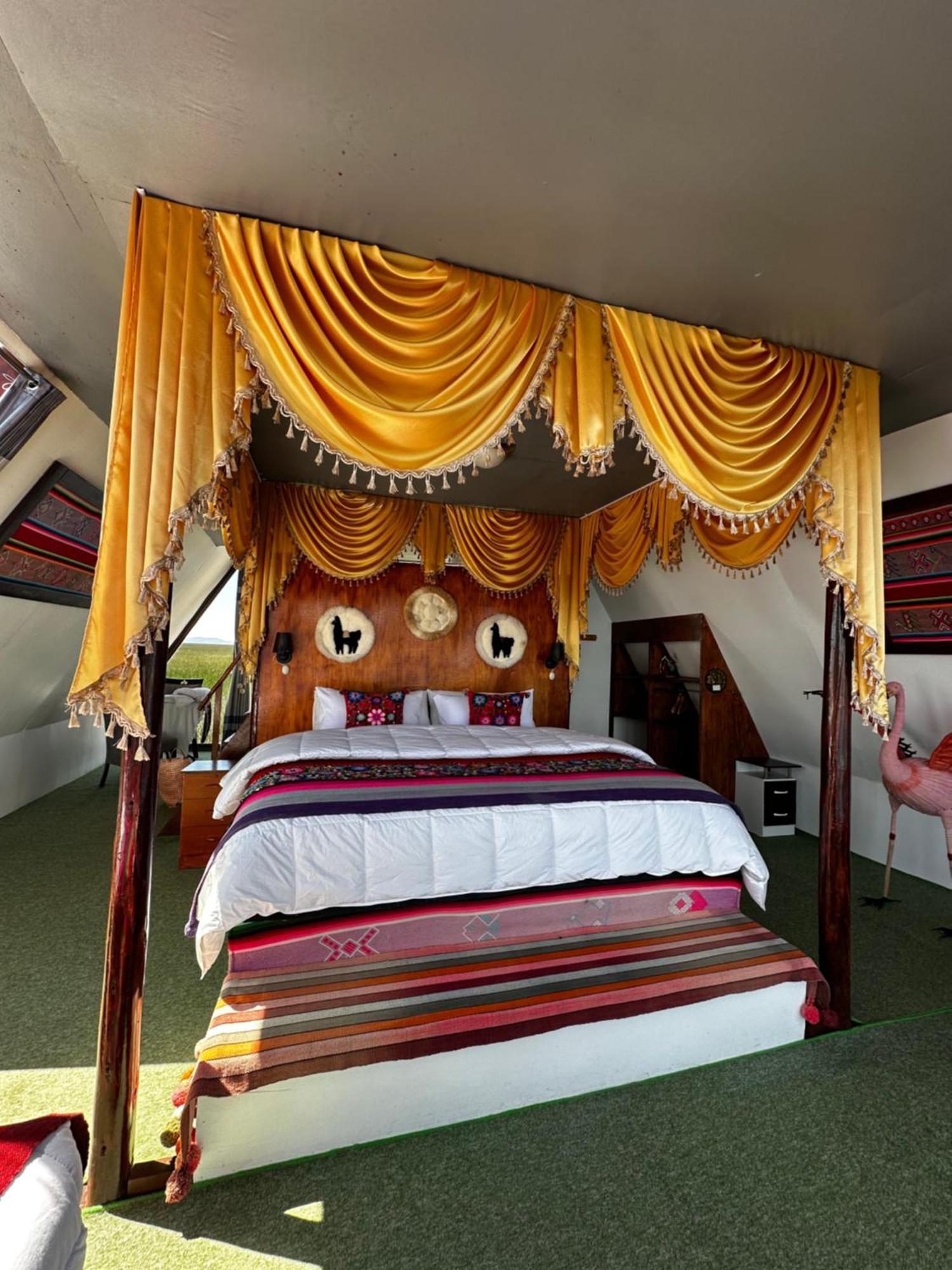 Uros Waliski Lodge 푸노 외부 사진