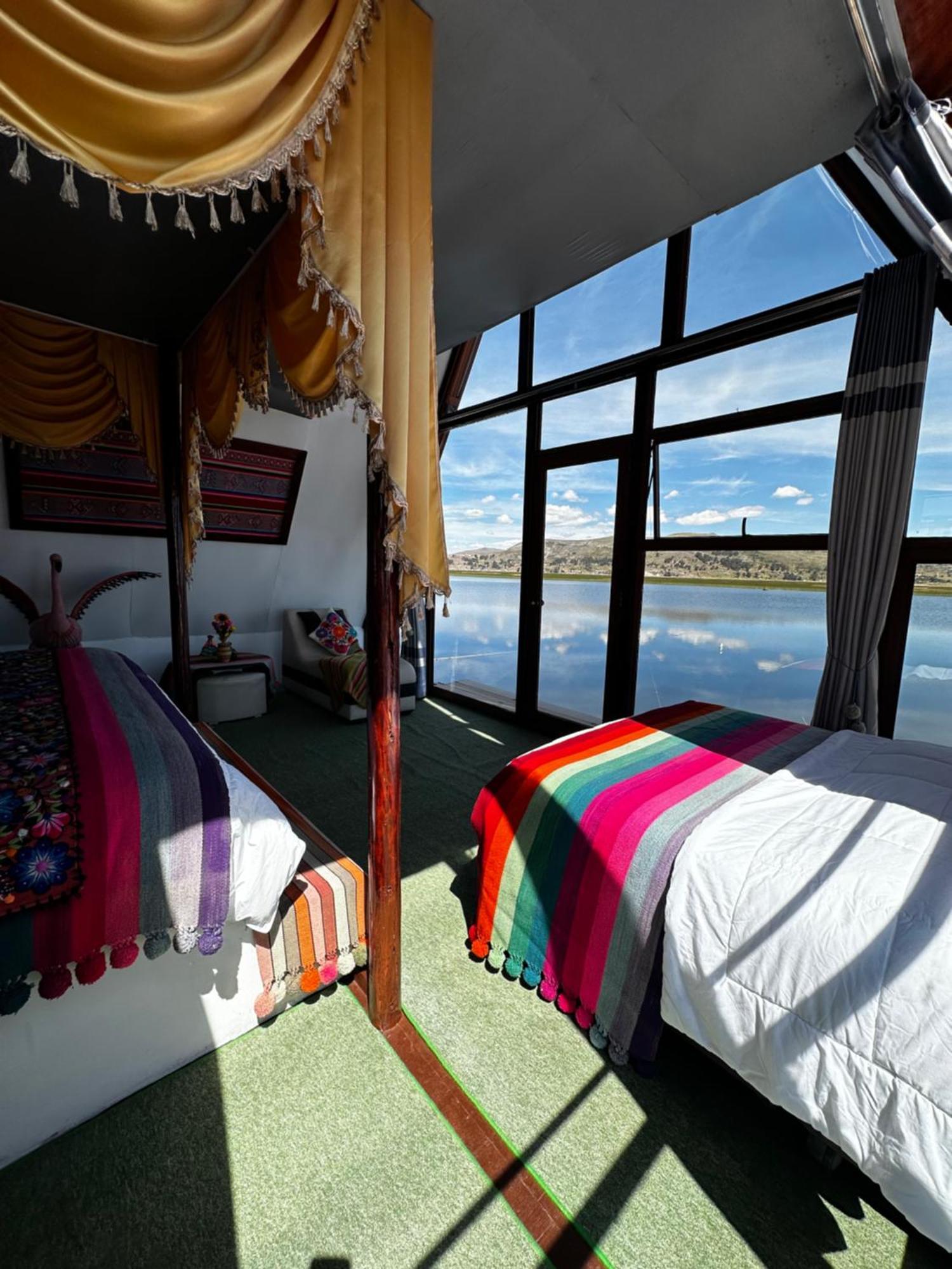 Uros Waliski Lodge 푸노 외부 사진