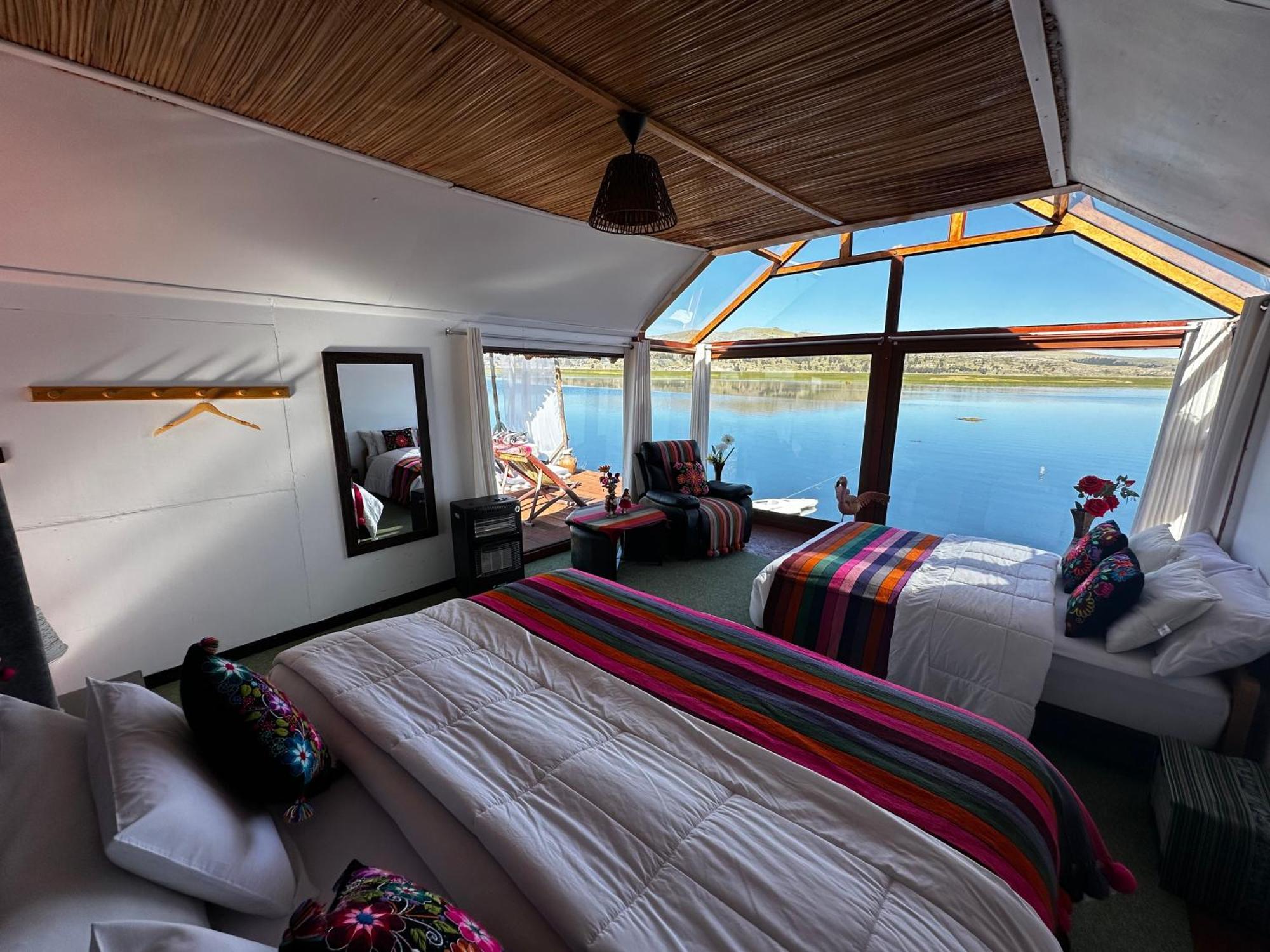 Uros Waliski Lodge 푸노 외부 사진